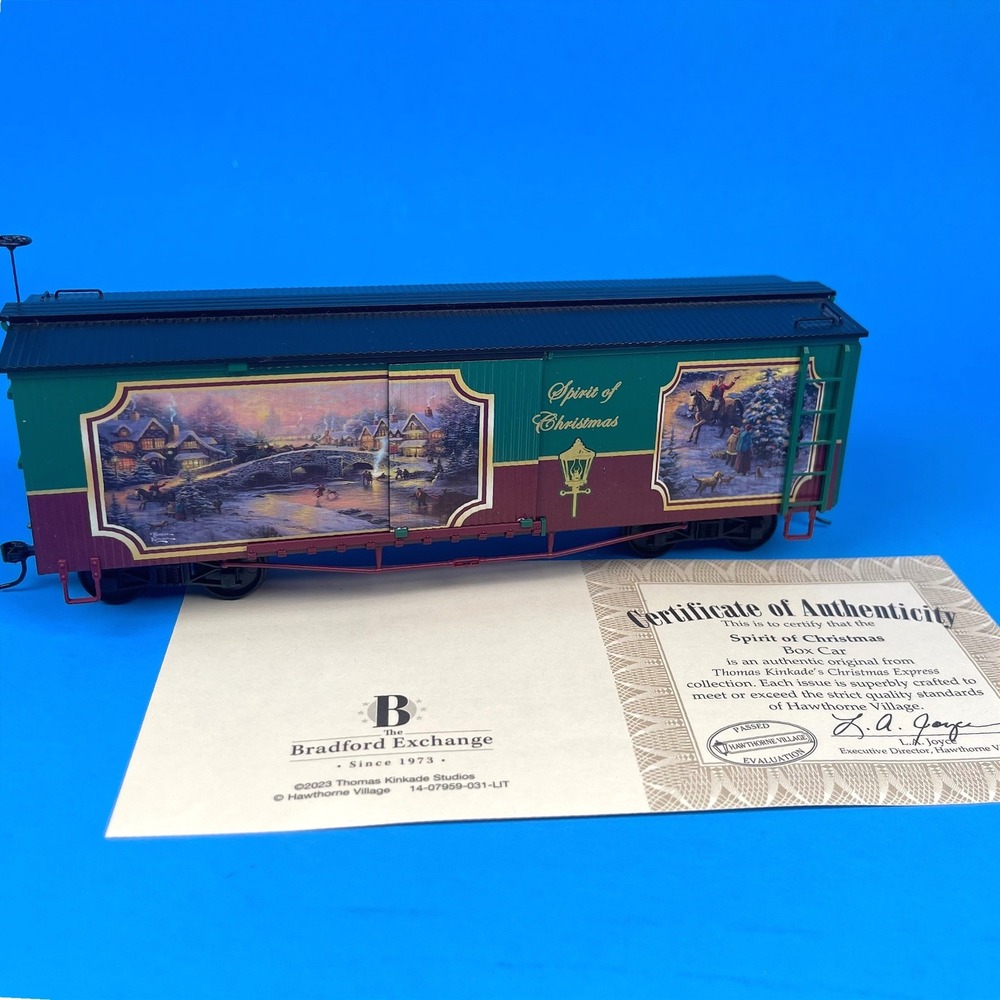 Hawthorne Village Thomas Kinkade Spirit of Christmas Box Car Green Red HO Scale